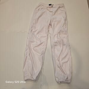 EUC Hollister off white, adjustable rise parachute jogger pants sz XS